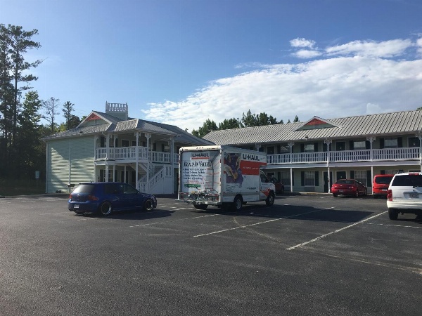 Woodstream Inn image 3