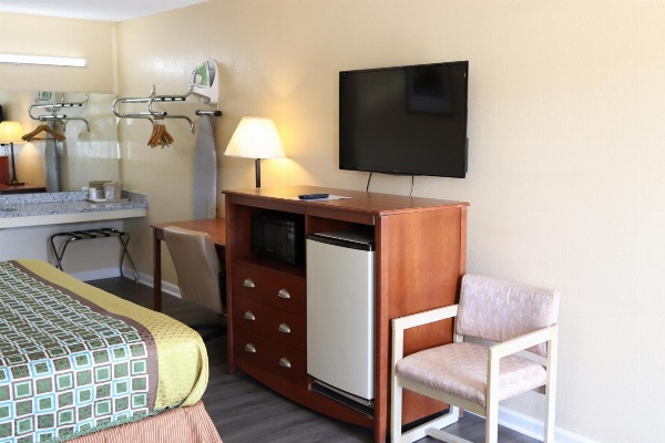 Woodstream Inn image 41