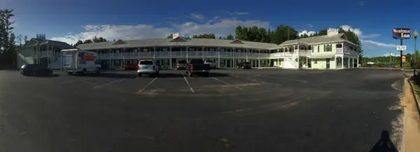 Woodstream Inn Main image