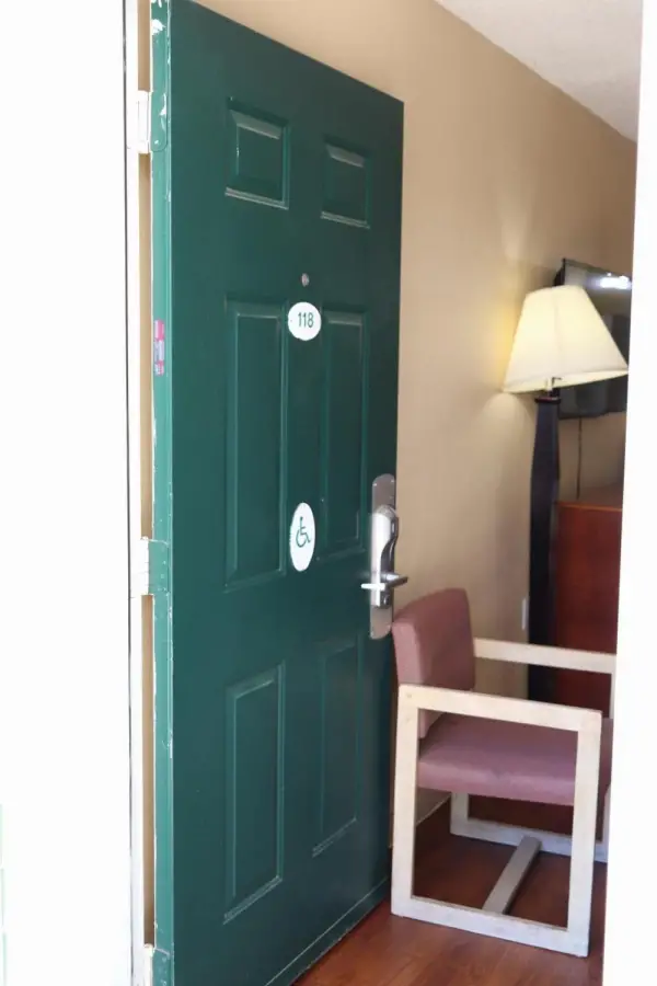 Woodstream Inn 9
